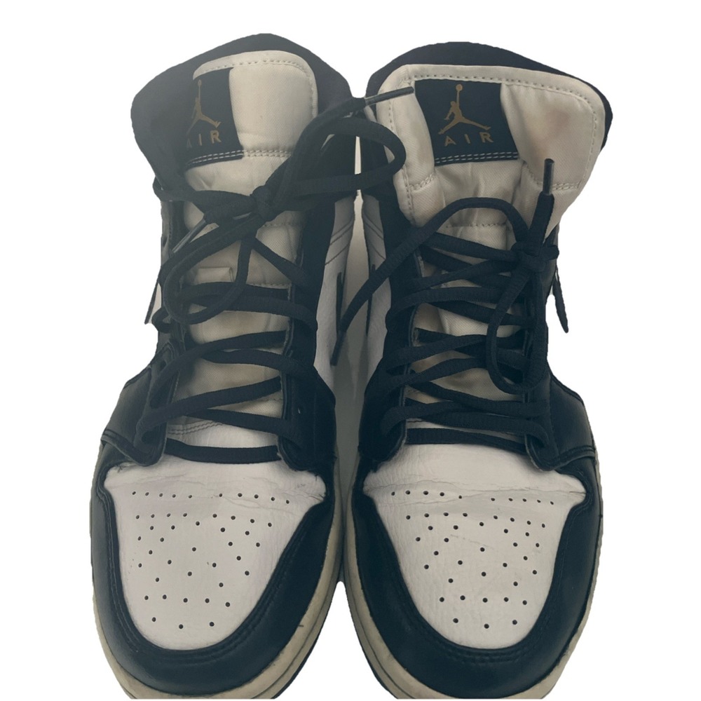 Size 9 .5- Air Jordan 1 Mid Obsidian